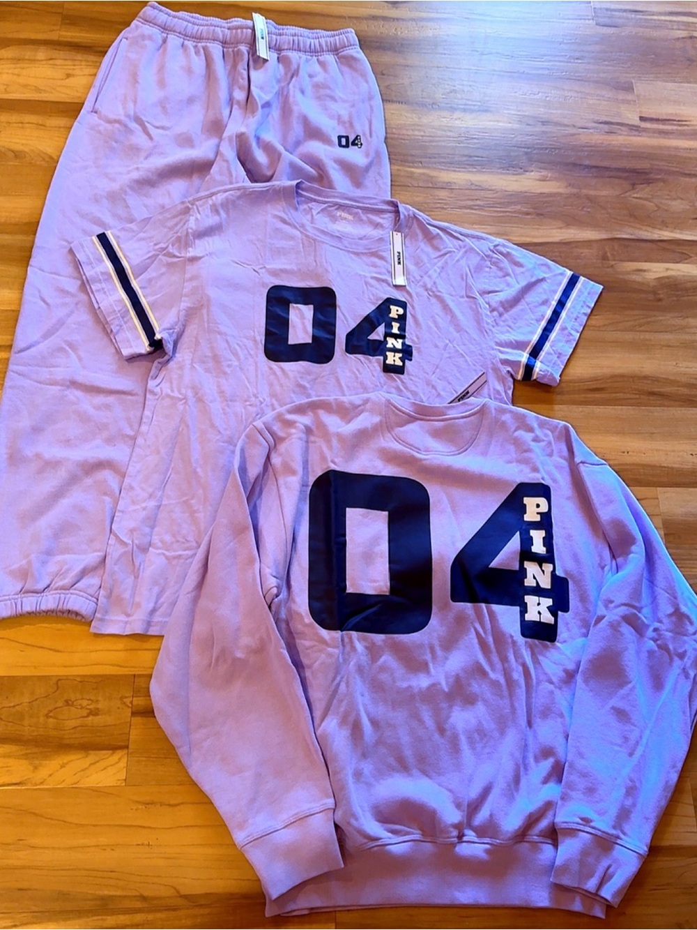 RARE PINK 3PC Set Medium NWT HTF Lavender 04 Sweatshirt, Tee, and Joggers